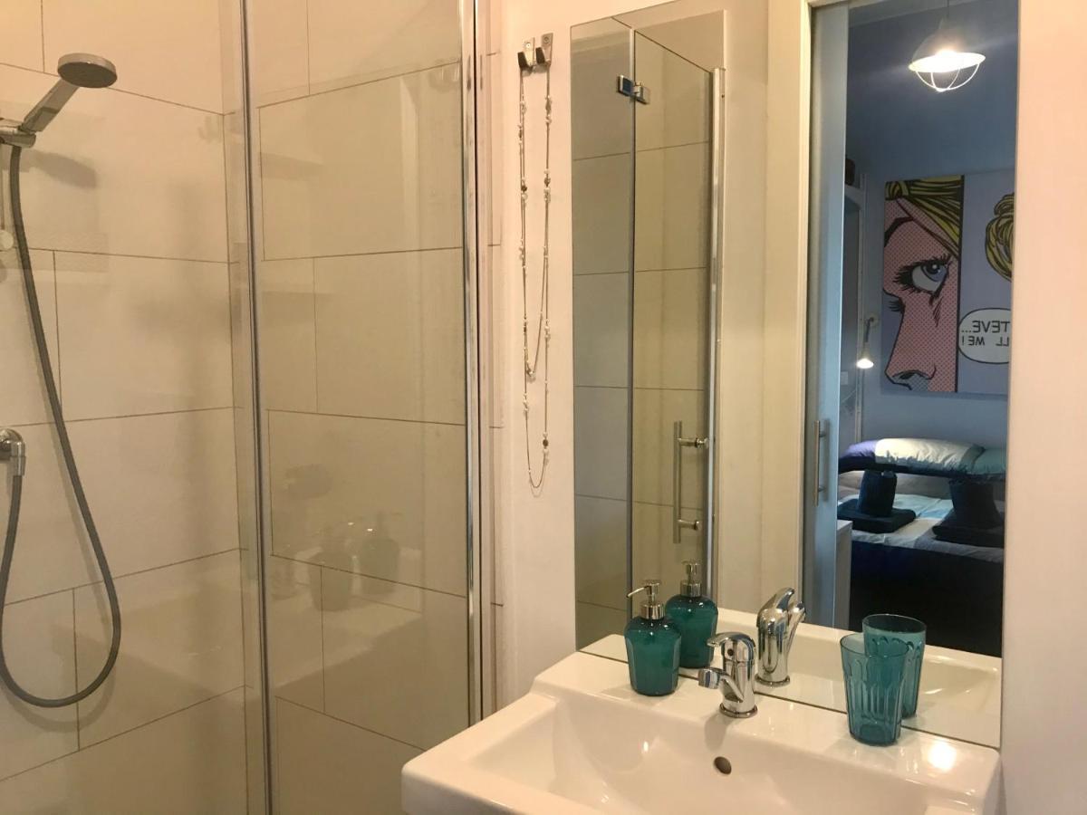 Pied A Terre Sant'Agostino Apartment Milan Exterior photo