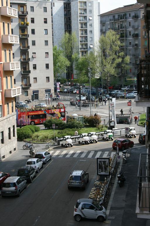 Pied A Terre Sant'Agostino Apartment Milan Room photo