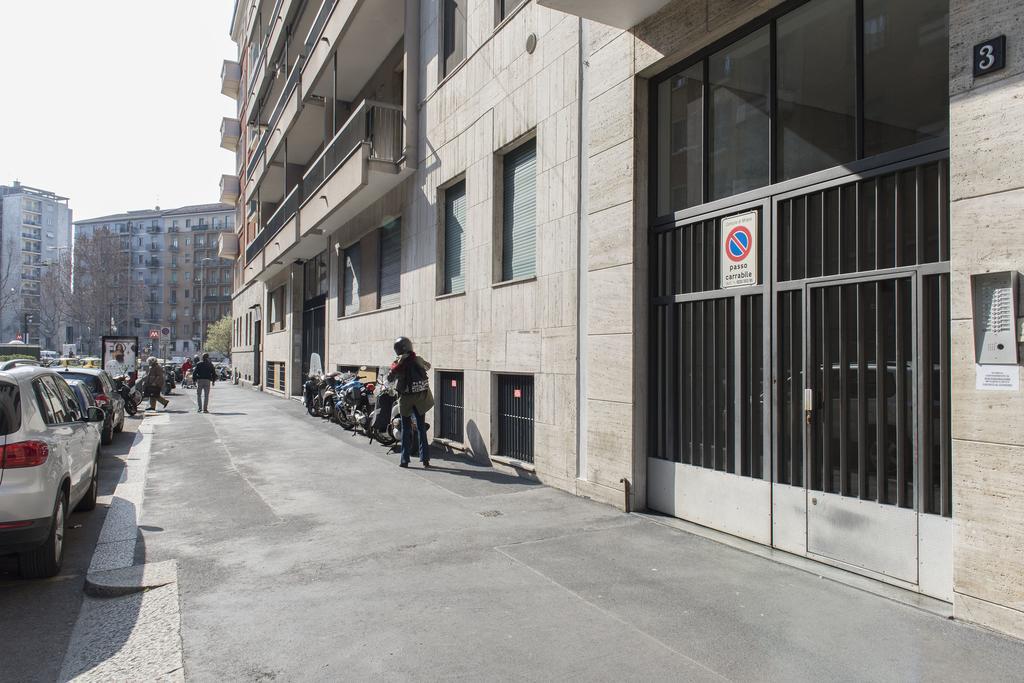 Pied A Terre Sant'Agostino Apartment Milan Exterior photo